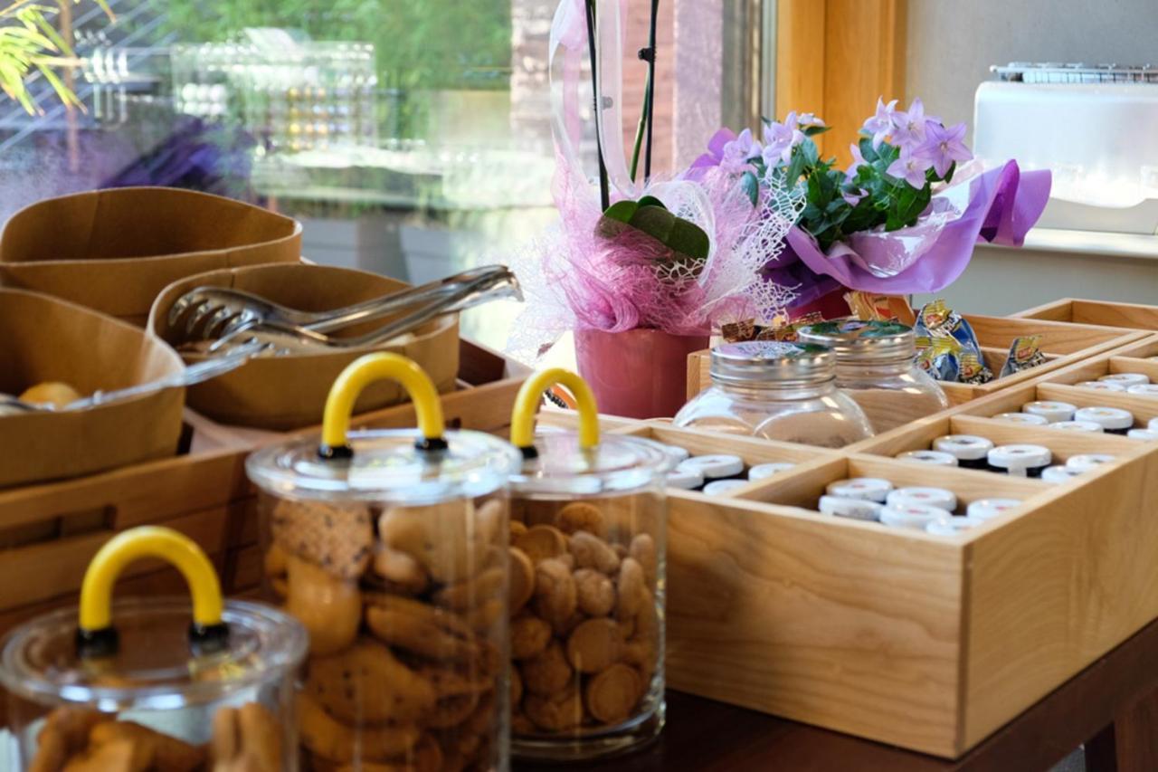 ペスキエーラ・デル・ガルダ Sweet Life Bed & Breakfast エクステリア 写真